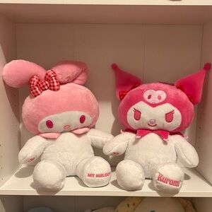 My Melody and Kuromi Build a Bear